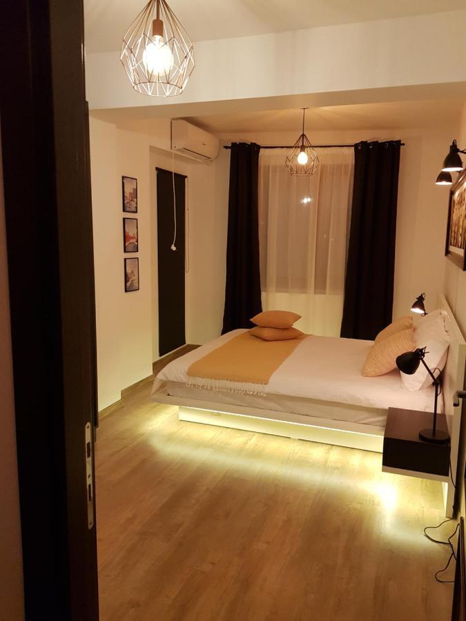 Kolonaki Domus Apartment 3 Яш Екстериор снимка