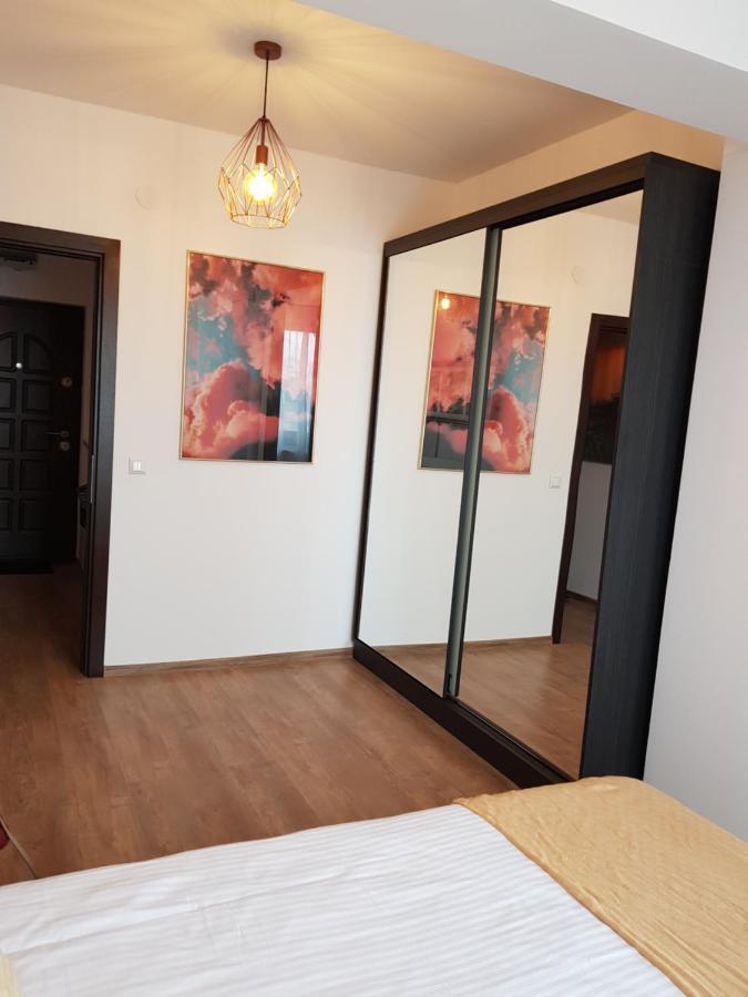 Kolonaki Domus Apartment 3 Яш Екстериор снимка