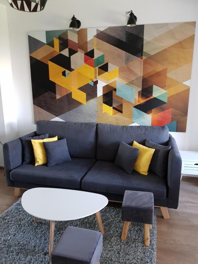 Kolonaki Domus Apartment 3 Яш Екстериор снимка