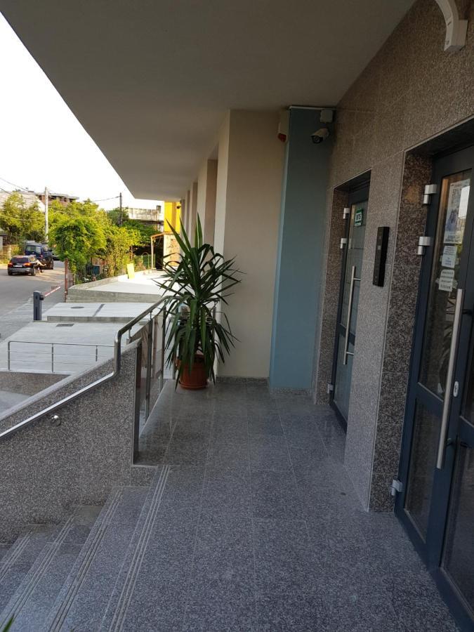 Kolonaki Domus Apartment 3 Яш Екстериор снимка